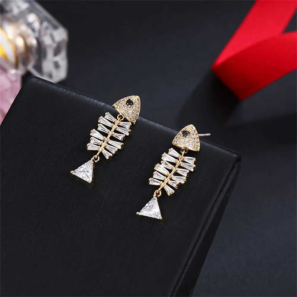 Jewelry Crystal Dangle Stud Earrings Zircon Drop Rhinestone Fish Earrings Ear Clip Ear Stud M251009