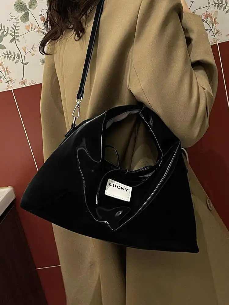 Highgrade Texture Red Wens Handbags New Large Capacity Versatile Temperament Crossbody Bags Fi Niche e Shoder Bags D251009