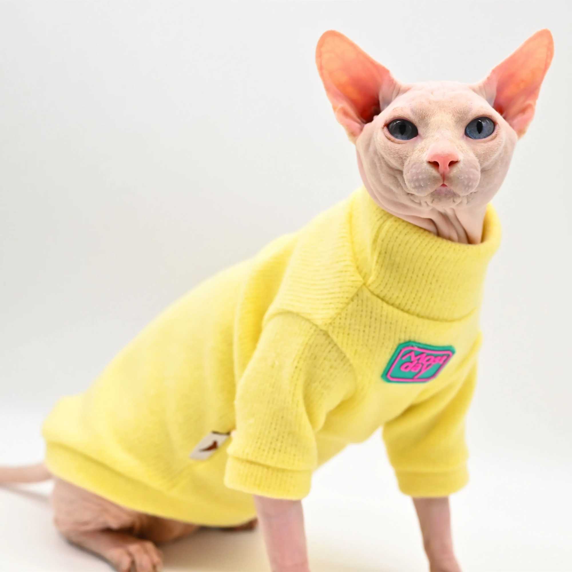 DUOMASUMI Devon Sweater Sphynx Cat Clothes Fashion Kitty Soft and Comfort Winter Hairless Cat Clothes C251009