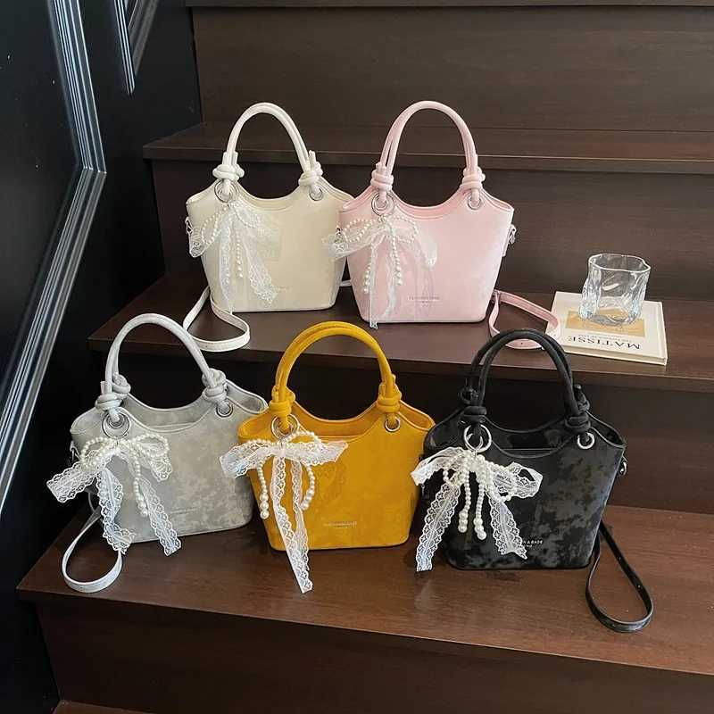 Highvalue Bag Wens 2025 Summer New Popar 1 Bag Fiable Shoder Bag Cmuter Messenger Hand Bag D251009