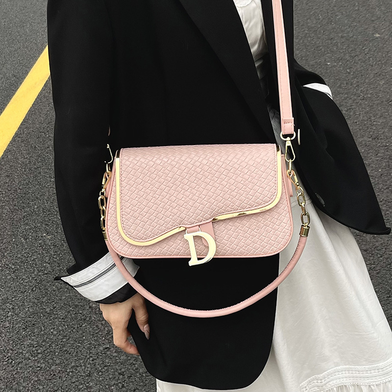 2025 New Retro Niche Designer Bag Luxury Bag Woven Mosquito Commuter Versatile Fashion Simple Single Shoulder Crossbody Handheld Underarm Small Square