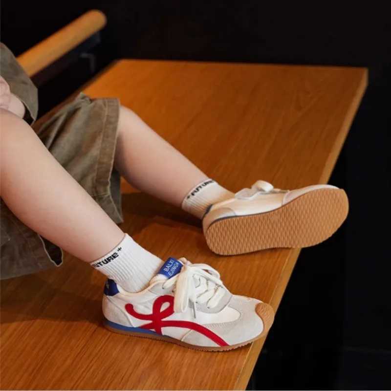 Designer Unisex Children's Lightweight Jogging Trainers | Trendy Design Ideal For Everyday Wear