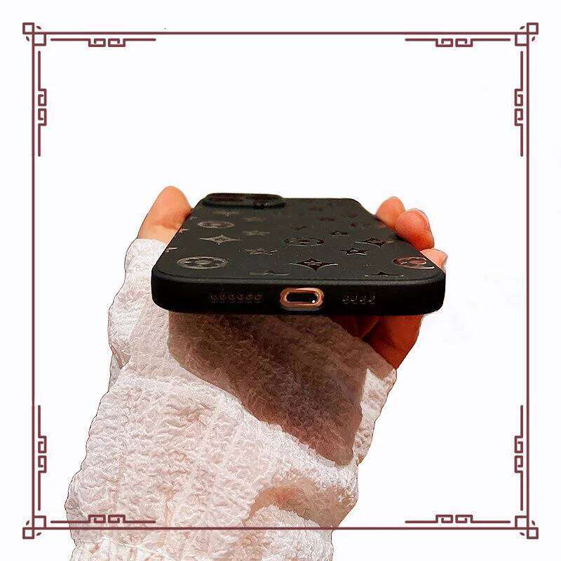 Retro Classic Phone For iPhone17Air 16 15 14 13 12 11Pro XR XS Max 16Puls 17Pro Soft TPU Black iPhone Case