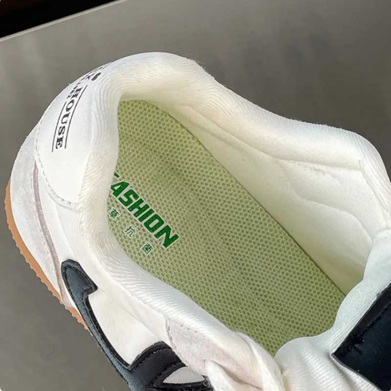 Designer Unisex Children's Lightweight Jogging Trainers | Trendy Design Ideal For Everyday Wear