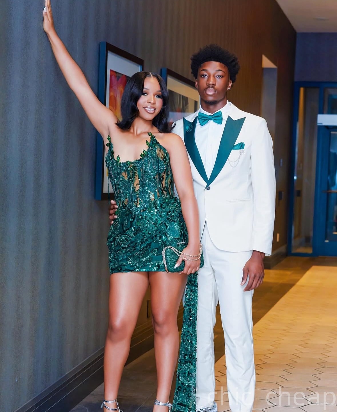 Chic Dark Green Sheath Cocktail Dress Strapless Crystals Tassels Sequined Lace Short Mini Graduation Homecoming Dresses For Special Occasions Sweethea