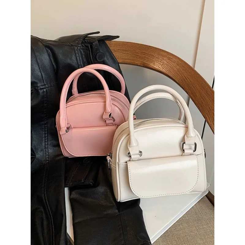 Faiable Cmuter Wens Handbag 2025 New Sle Small Square Oder Crossbody Bag for Wedding Red Wedding Bag1 D251009