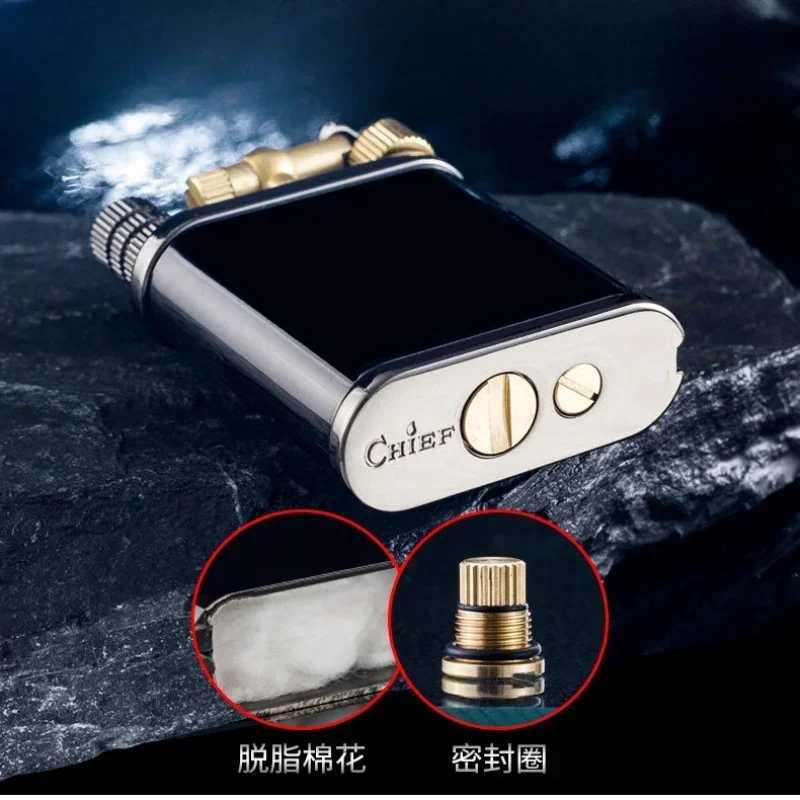 CHIEF2 in 1 Cool Kerosene Lighter Permanent Match Antique Luxury Vintage Style Refillable Lighters for Fire Cigarette Candle W251009