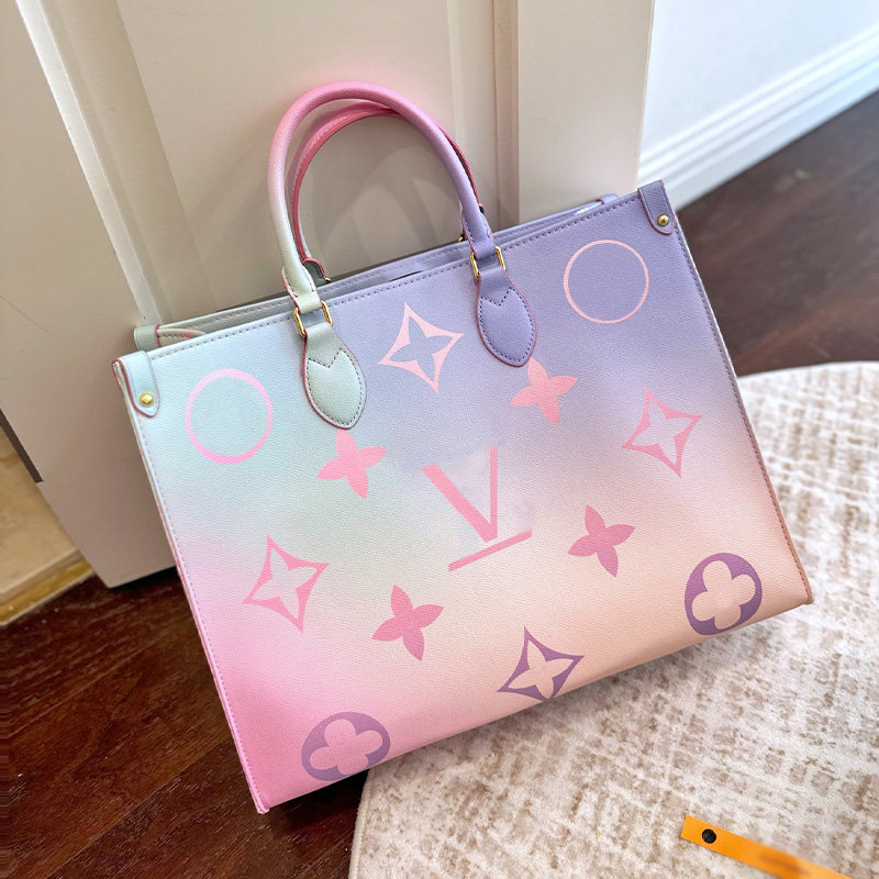 Designer handbag,Color gradient tote bag,Lightweight, large capacity, easy to match,High quality luxury fashion bags.