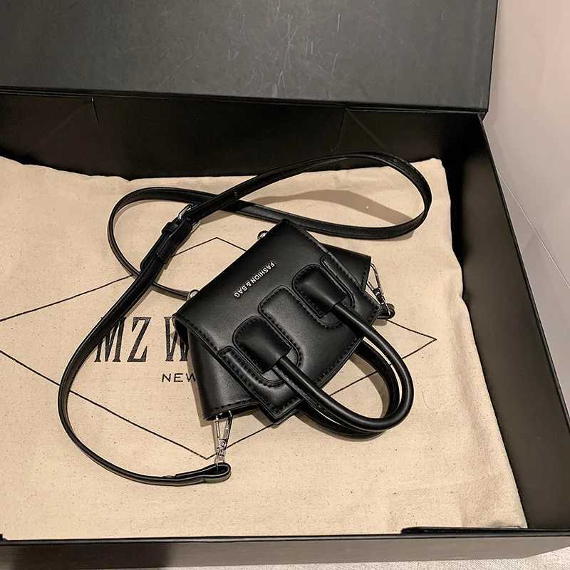 Crossbody Bag Wens Summer 2023 New Handbag High Quali Earphe Bag Red Lipsti Bag Soft PU Leather Casual Sle D251009