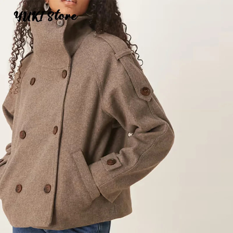 Casual Stand Collar Short Coats Women Woolen Double Breasted Long Sleeve Female Jacket Autumn Winter Lady Warm Outwear 251009