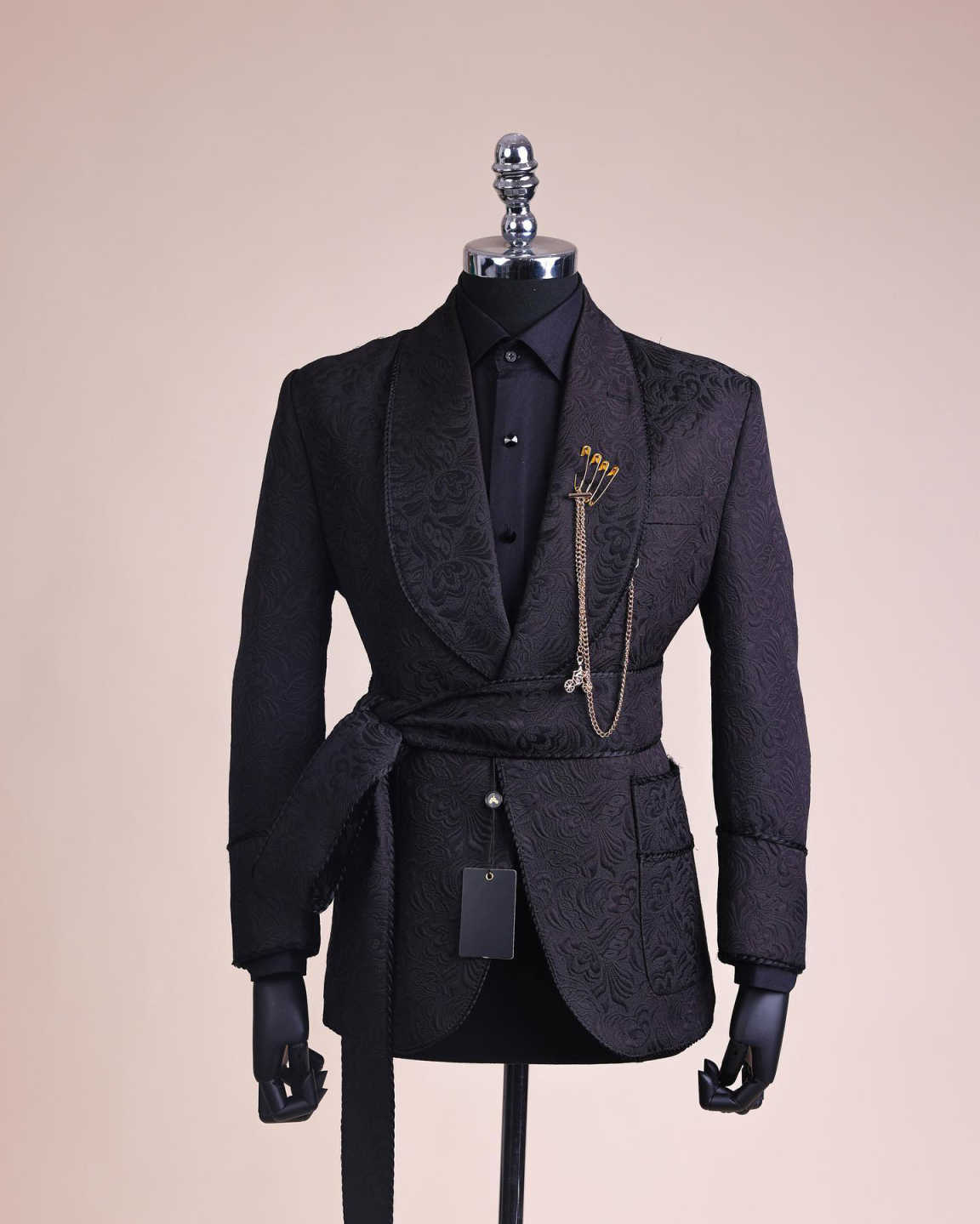 Handsome Jacquard Wedding Tuxedos Shawl Lapel 1 Pcs Men Suit Classic Fit Single Breasted Grooms Evening Blazers Customized