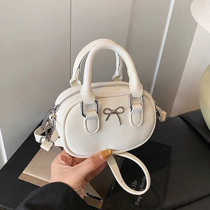 Exquisite Mini Versatile Crossbody Bag Childrens Sweet Bow Handbags Wens Party PU Lipstick Bags Kids Birthday Gift D251009