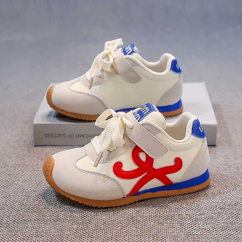 Designer Unisex Kids Jogging Gear from Premium Marketers: Stylish Breathable Athletic Wear