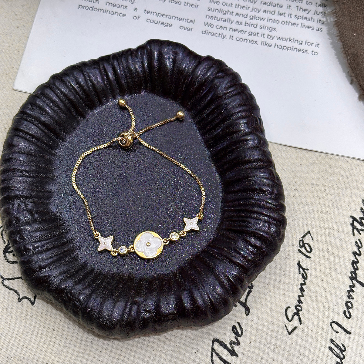 designer bracelet seiko fourleaf clover flower bracelet simple versatile hand jewelry niche highend light accessories