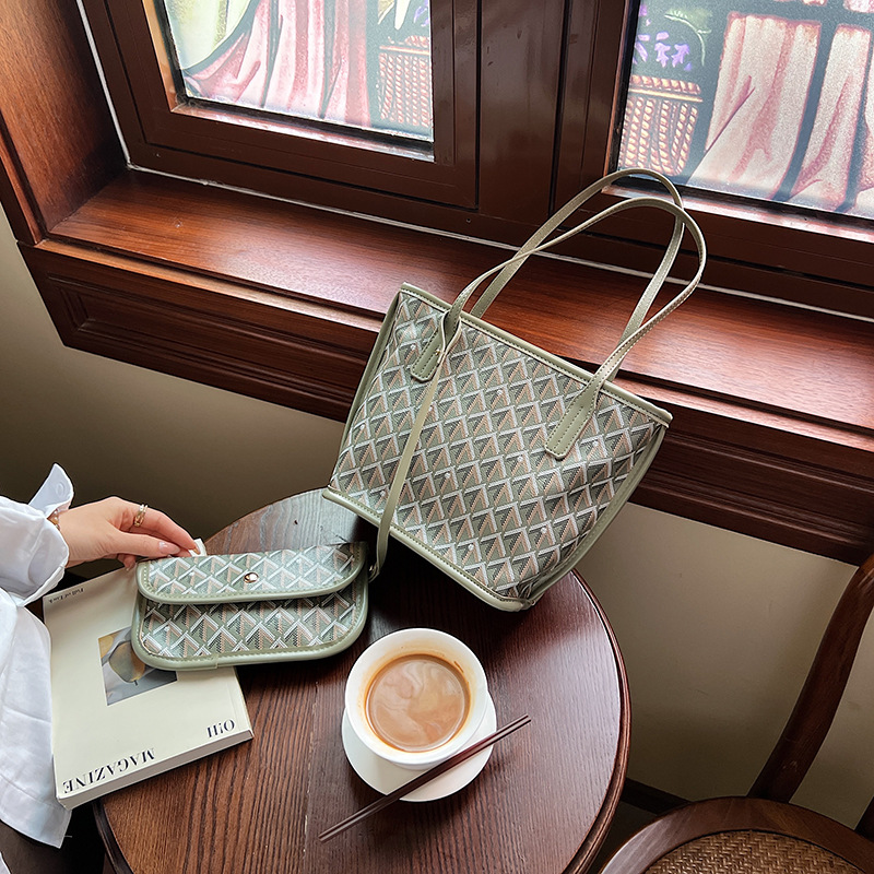 free shipping Casual bag fashionable canvas shoulder bag versatile tote bag niche backpack women's autumn trend new