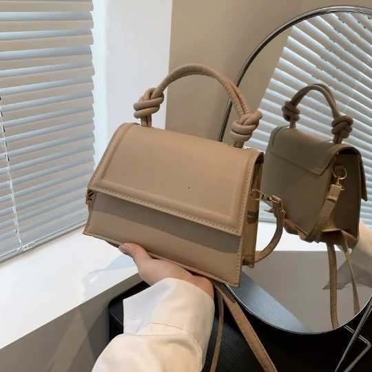 Black Wen Bag 2024 New Fi Wan Bag Shoder PU PVC Girl Wen Lady Bags Handbag Cosmetic Case Purses Tote Wens Hand D251009