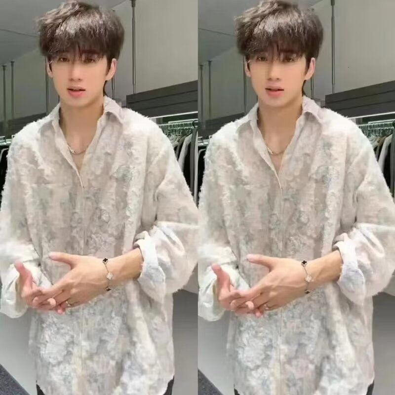NOYMEI Embroidery Flower Hollow Out Shirt Summer Loose Casual Lapel Double Breasted Short Sleeve Elegant Mens Blouses 240816