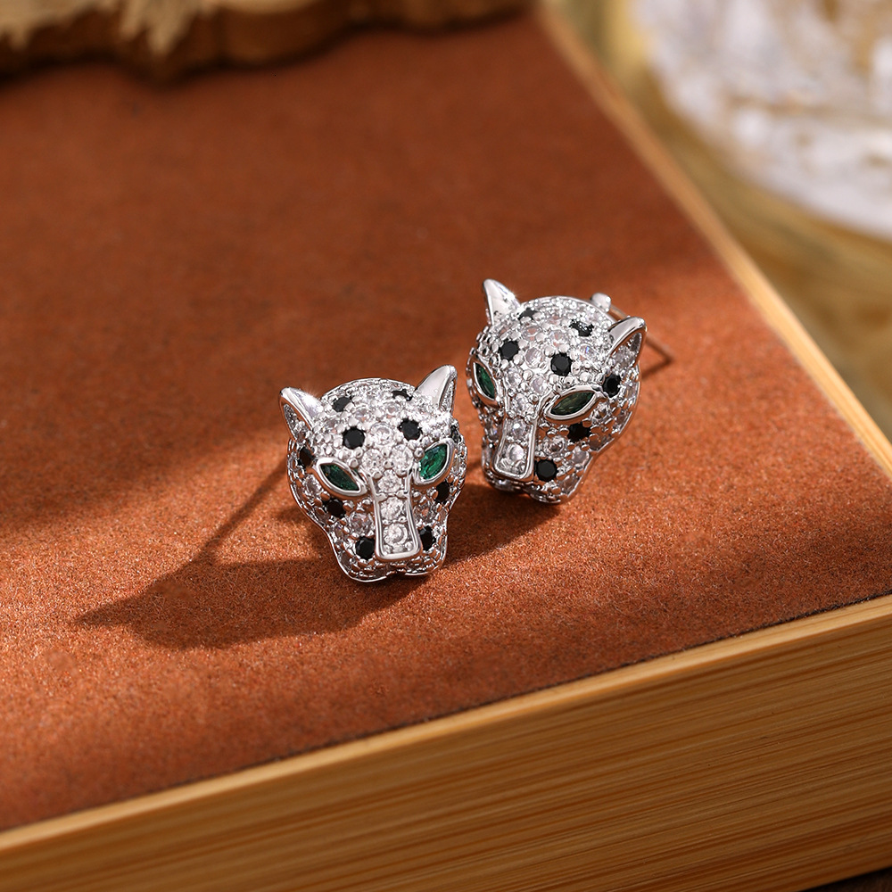 Luxury Brand Designer Jewelry New Exaggerated Leopard Head Earrings Personality Versatile Black Oil Drop Earrings Full Zircon Earrings Wholesale