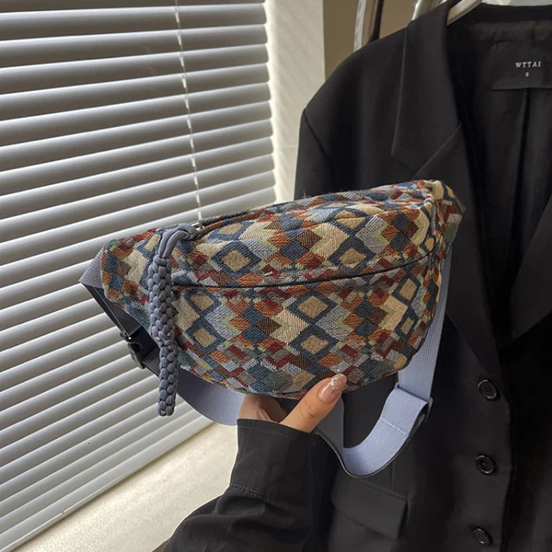 Bohemia Corduroy Belt Bags for Women Fashion Fanny Pack Female Banana Waist Bag Hip Purse Shoulder Crossbody Chest Bag Pocket 251009