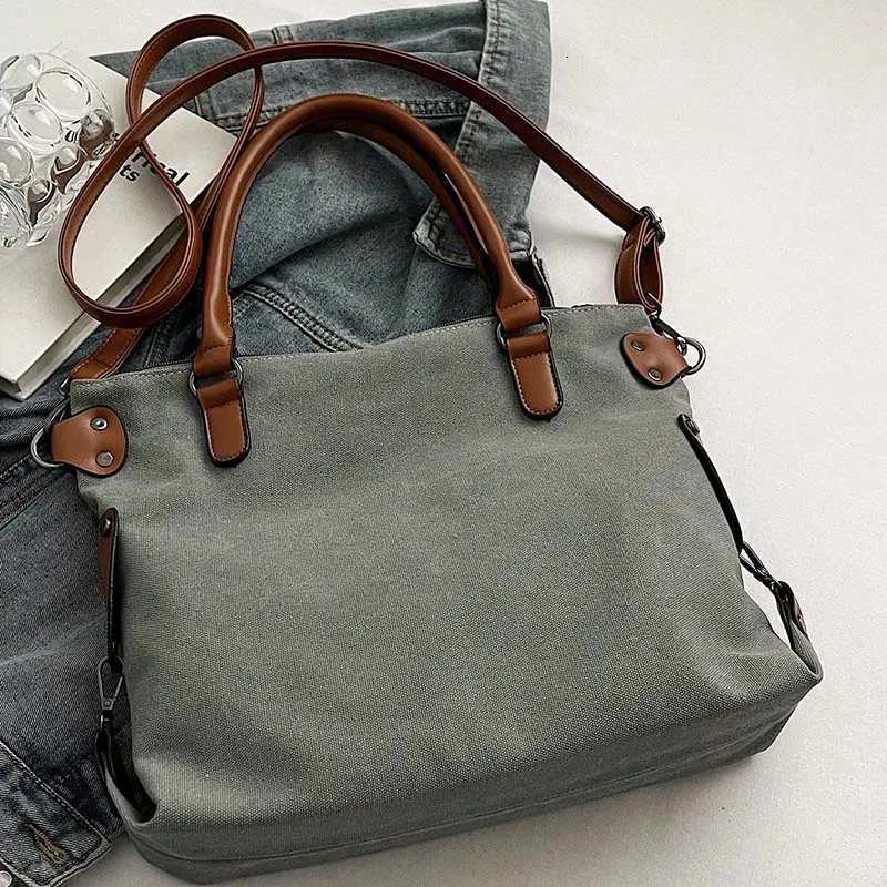 Casual womens fashionable handbag crossbody bag suitable for dating shopping going out commutingW251101