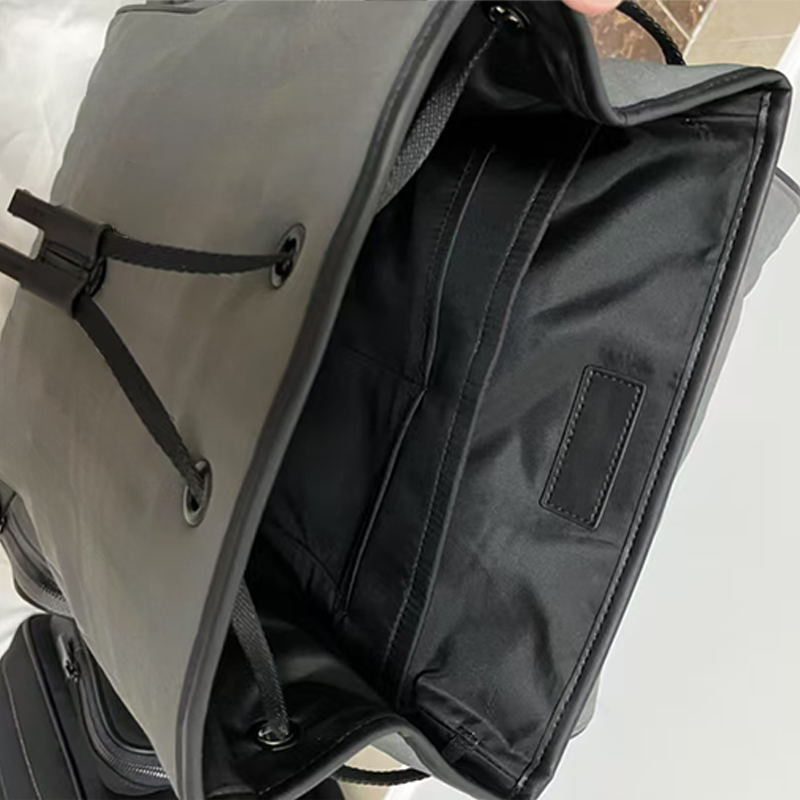 Backpacks Mens Schoolbag Rim0 Fashion Leather Striped Business Bag Business Senior Computer bag Large Capacity Travel Commuter Shoulder Bags