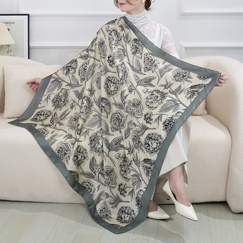 Xiaoxiang Spring Autumn High-end Scarf Imitation Silk Black and White 110cm Large Square Li Brocade Polyester Camellia Sunscreen for Women
