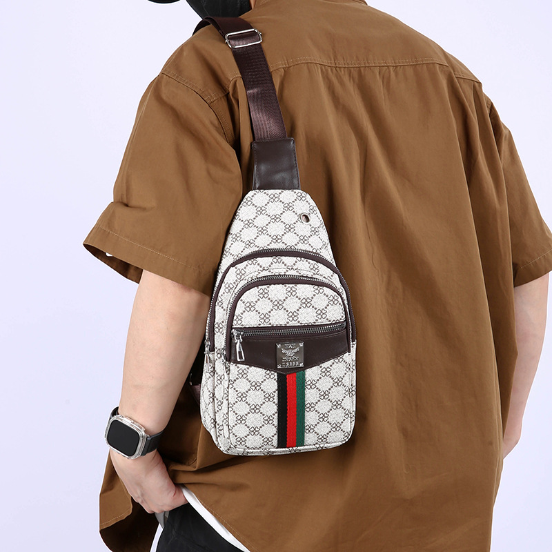 Designer Bag Unique Chest Crossbody Bag For Women Waterproof Lightweight Outdoor Casual Luxury Bag Shoulder Bag Trendy Cool PU Fashion Men's Ches