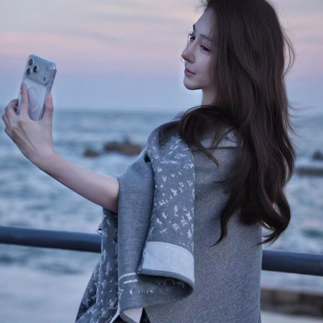 25ss brand shawl luxury designer cashmere shawl cape, double-sided wool scarf, women's thick warm jacket, high-end shawl, air-conditioned room long cape