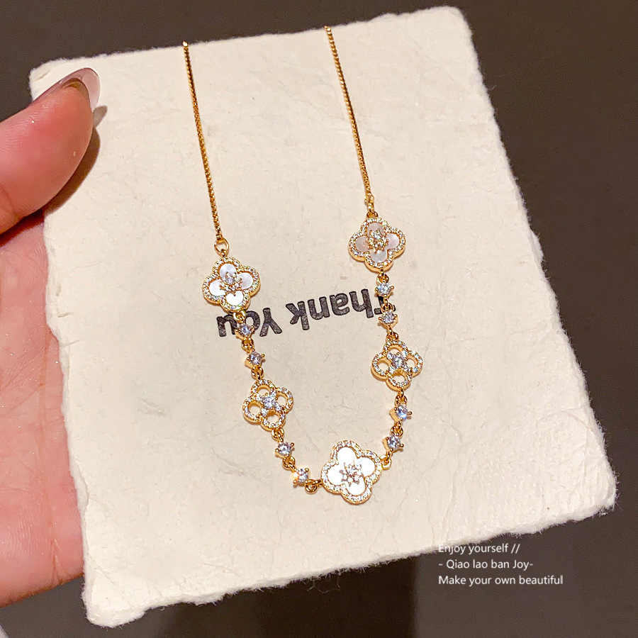 Designer Gold - Toned Clover Necklace With White Accents And Sparkling Crystals Delicate Daily & Elegant Jewelry Gift For Her High - Quality And Styli