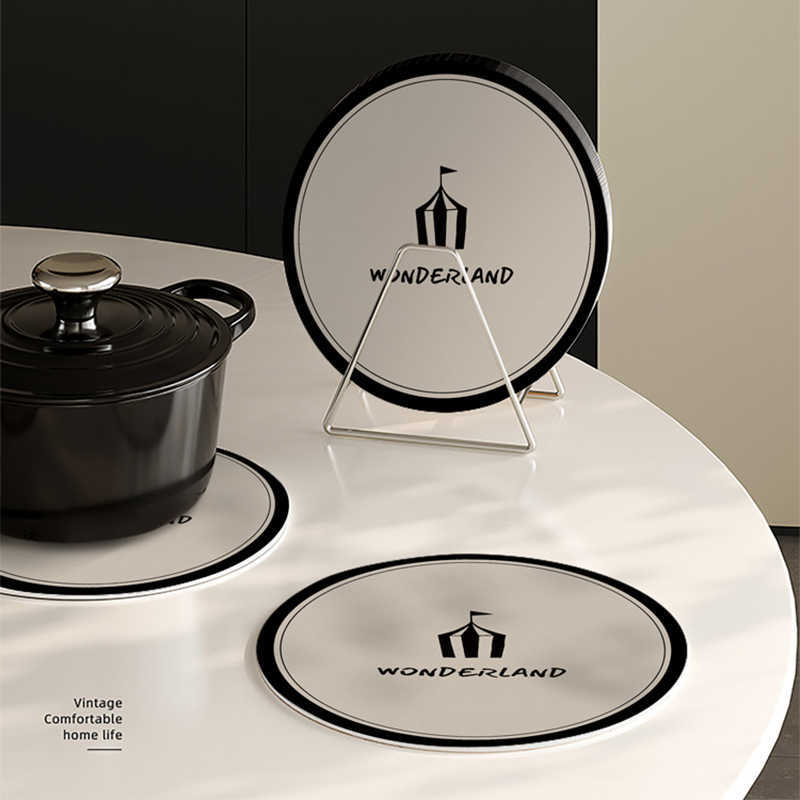Thickened 5mm Placemat Black Waterproof Round Heat Insulation Mat Silicone Mat Plate Mat NonSlip Coaster for Tabletop C251010