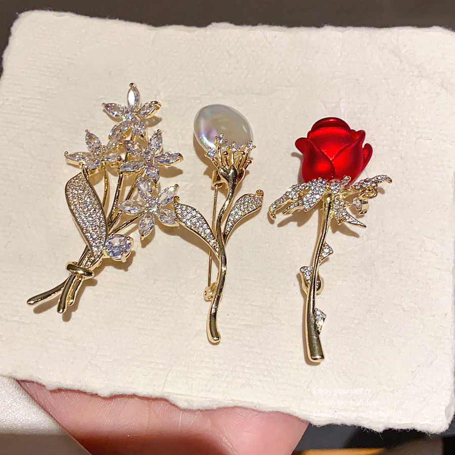 Gold Toned Brooch With Rhinestone - Encrusted Floral Leaf Design Delicate Daily & Elegant Jewelry Gift For Her Exquisite And Luxe Accessory