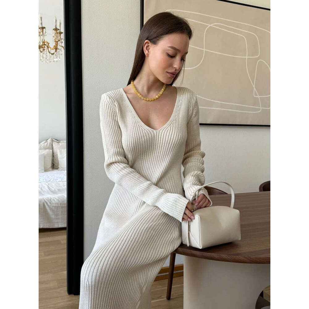 Long Sleeve Knitted Autumn Winter Outer Wear Bottoming Sweater V-Neck French Style Sexy Dress B5