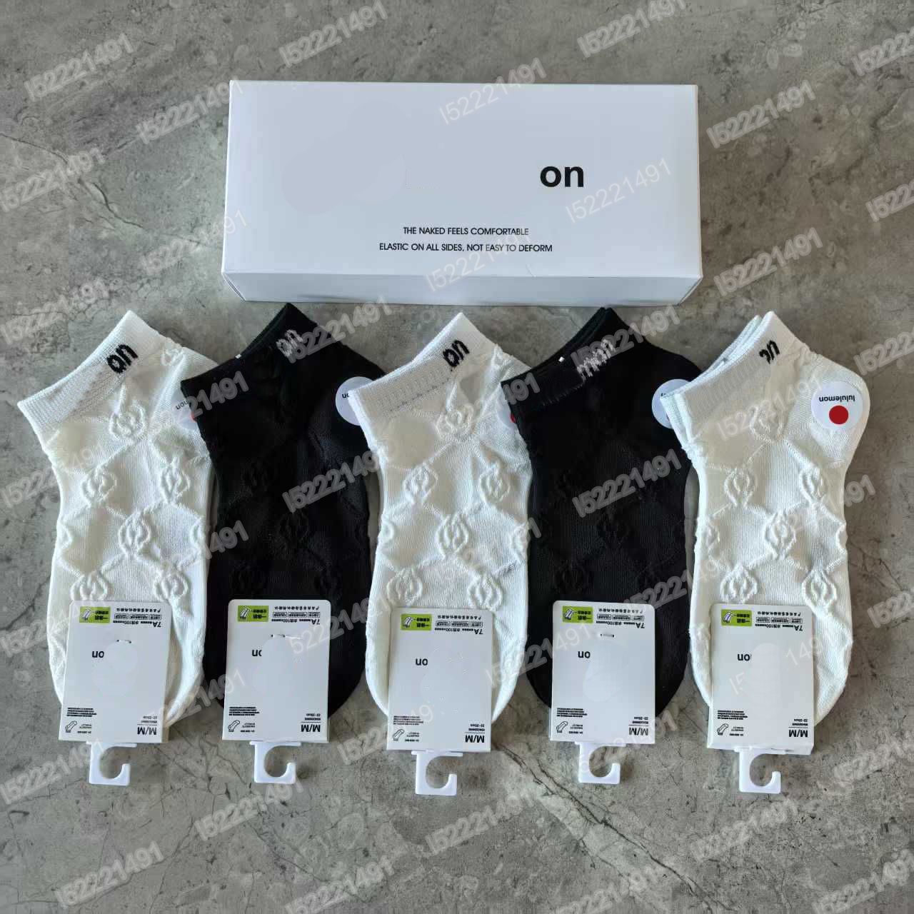 2025 New yoga men's and women's sports socks, cotton thread socks, breathable and trendy brand letter short tube cotton socks