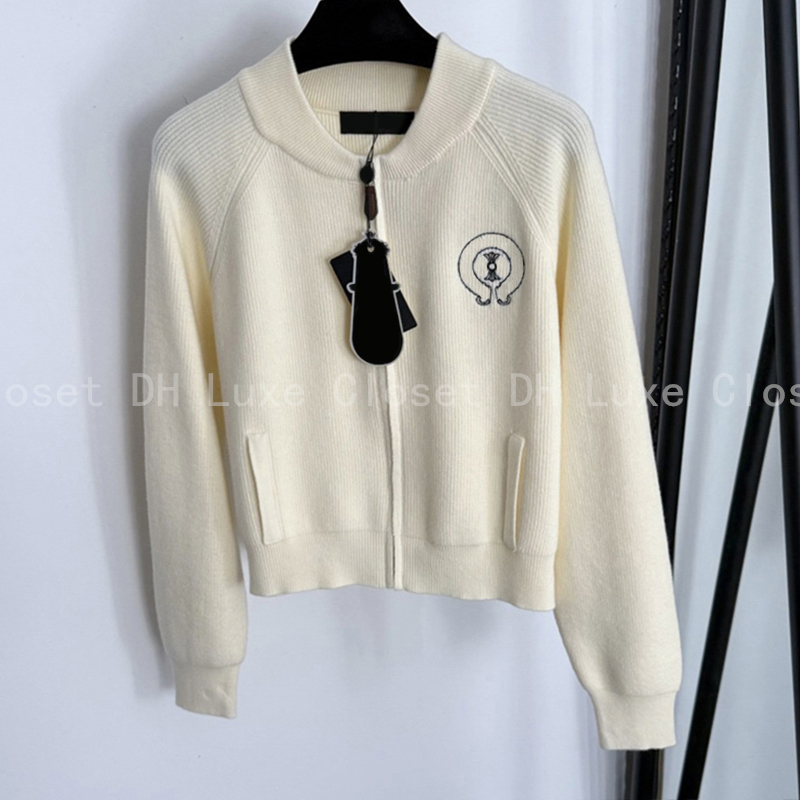 Women Knitted Zipper Cardigan Long Sleeved Embroidered Pattern Fashion Sweater