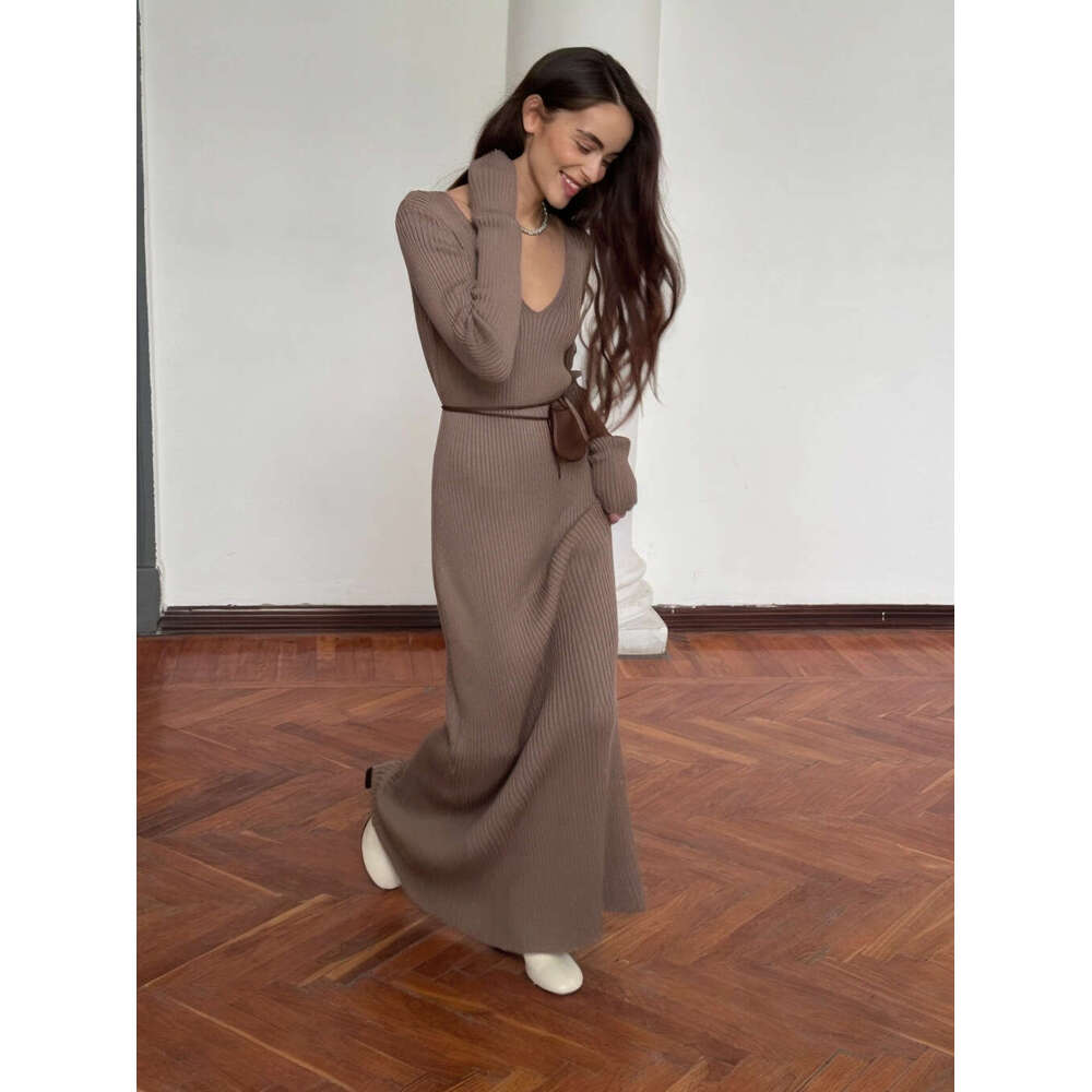 Long Sleeve Knitted Autumn Winter Outer Wear Bottoming Sweater V-Neck French Style Sexy Dress B5