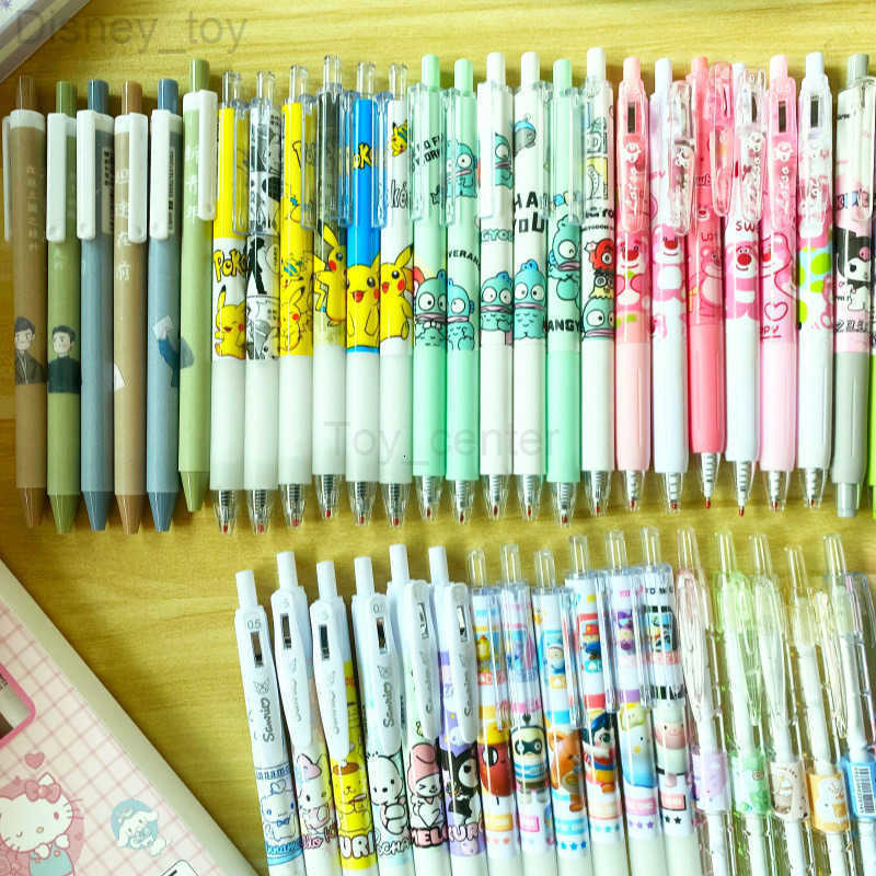 Disney Student-Friendly Inspired Pen Featuring Unique Artwork & Smooth-ST Nib Functionality designer H251119