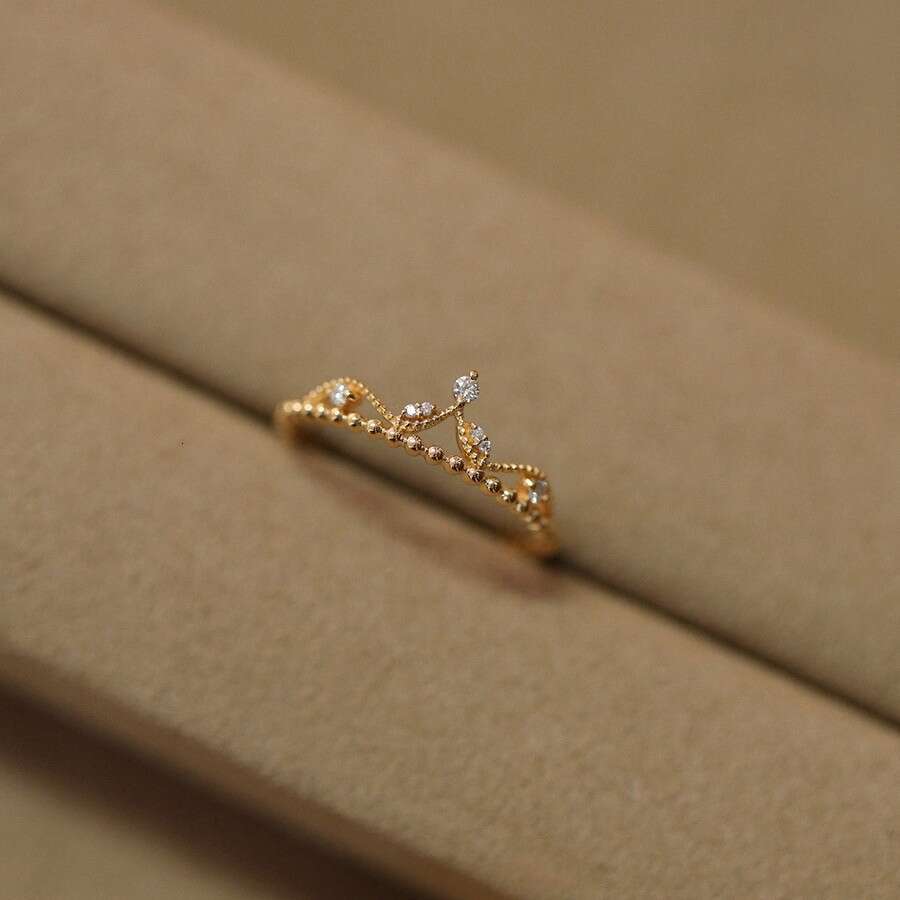 Designer Jewellery High Quality Budapest French Style Micro Inlaid Zircon Crown Ring for Special Occasions Gift Textured Elegant Accessory