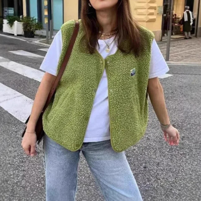 Womens Teddy Fleece Vest Autumn Thin Vest Sleeveless Coat Plain Plush Vest Short Jacket Loose Fleece Vest Women Outwear 251010