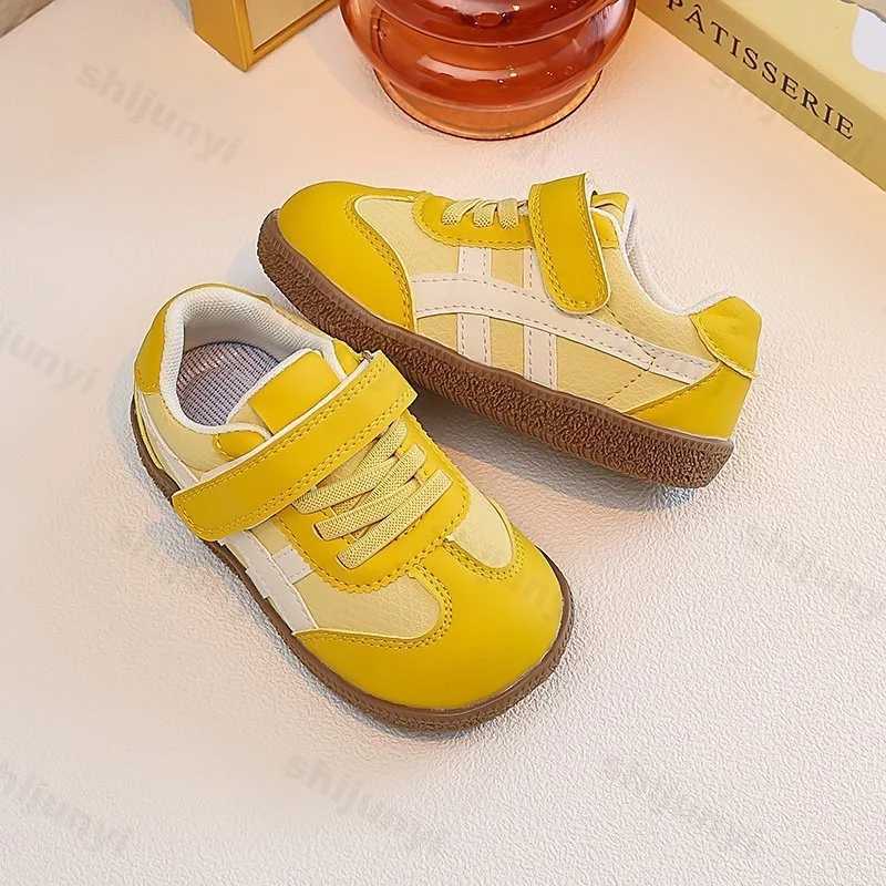 Trendsetting designer Unisex Childhood Athletics Trainers with Enhanced Grip Technology