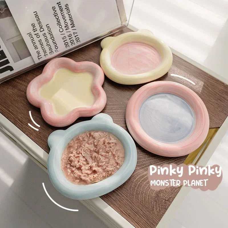 Pet Cat Bowl Cute Cartoon Pet Drinking Water Feeding Bowl Ceramics Cat Food Dog Food Utensils Cat Dog Pet Supplies Accessories C251009