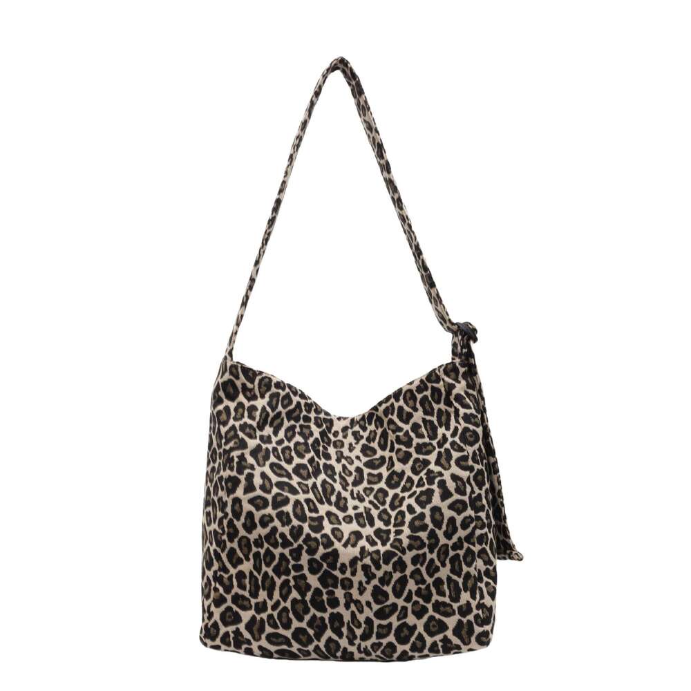 Leopard Print Canvas Women 2024 New Korean Version Large Capacity Crossbody for Class Commuting Single Shoulder Underarm Tote Bag