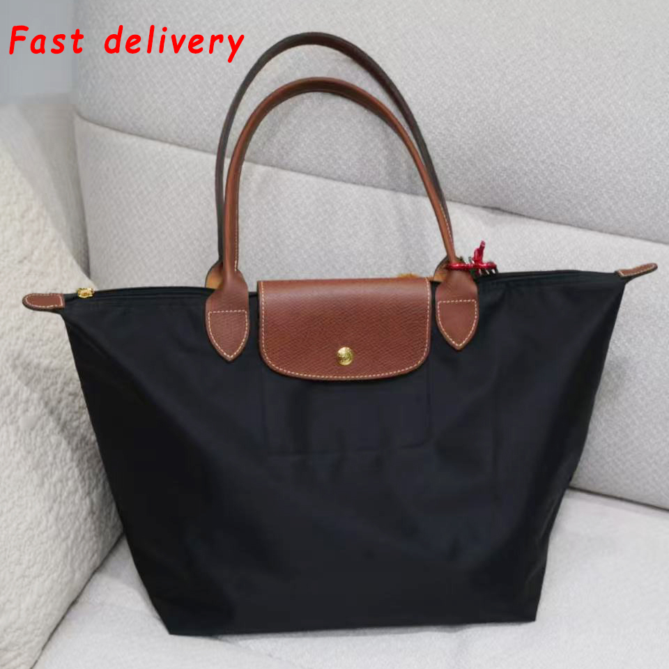 tote bag designer bag luxury Bag Large-capacity commuting bag French luxury canvas leather bag for female high school students to wear on campus and commute
