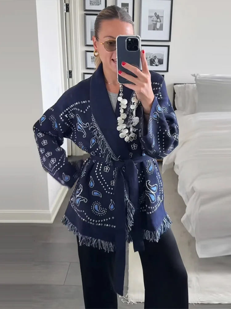 Fashion Tassel Patchwork Knitted Cardigan With Belt Women Long Sleeve Vneck Floral Lace Up Sweater 2025 Autumn Outerwear Street 250929