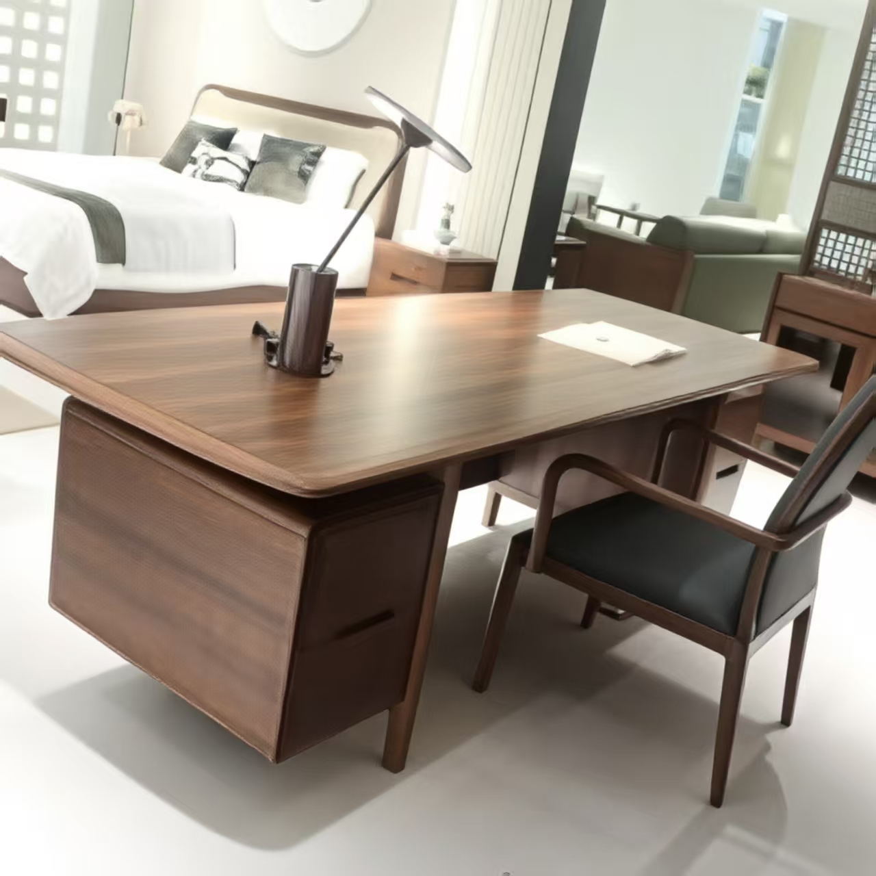 Zhong zhixin Ruimu The modern minimalist Chinese-style desk features a luxurious design crafted from solid wood with exquisite workmanship