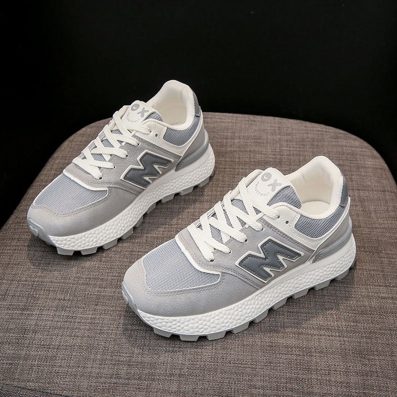 Free Shipping Couples Outdoor Platform Sports Shoes Simple Versatile Lightweight Soft Sole Running Shoes Fashionable Women Casual Sneakers Sizes 35-40