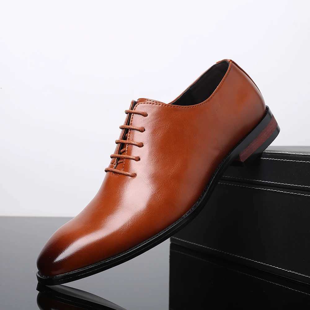Mens Business Formal Leather Shoes Fiable and Trendy Single Shoe With Lace up Durable and Versatile ClassicXJ251010