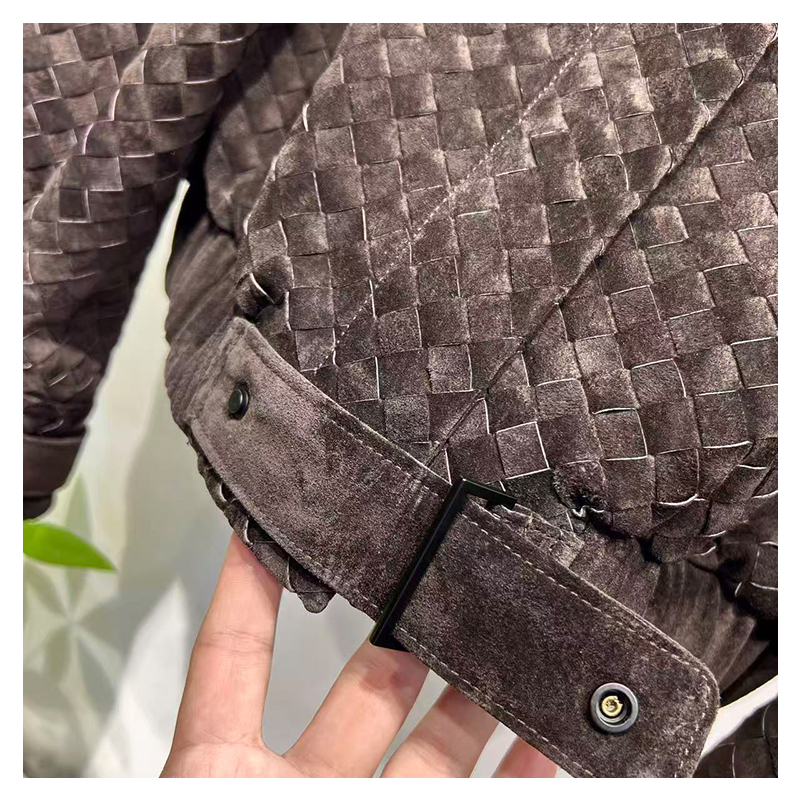 New handmade woven imported sheepskin short motorcycle casual European and American leather jacket for 2025