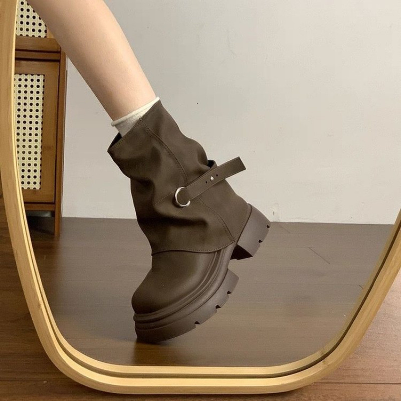 British elegant style short winter new height increasing fashion trend luxury shoes autumn and design winter new designer shoes round toe cuff boots