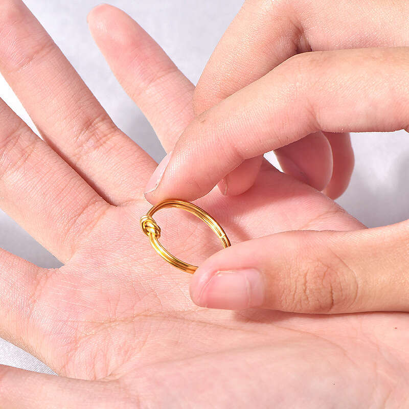 Ring Designer Luxury knot rings jewelry for Men and Women Titanium Steel plated with 18K gold US 6-9 Simple Fashion Festival vacation gifts