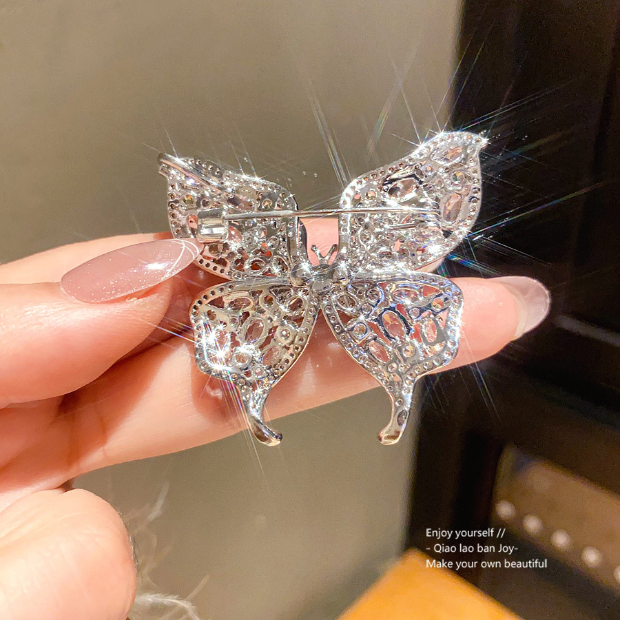 Designer Silver Toned Butterfly Brooch With Pink Sparkling Crystals Delicate Daily & Elegant Jewelry Gift For Her High - Quality And Stylish Accessory